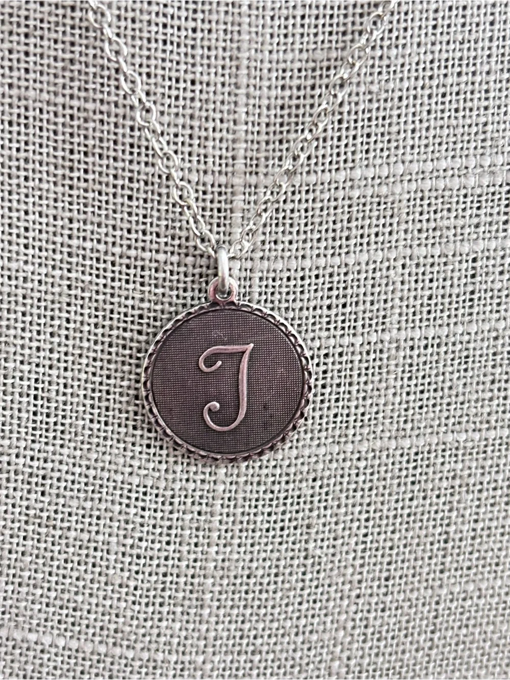 NWT John Wind Sorority Gal Initial Necklace | Letter “T”